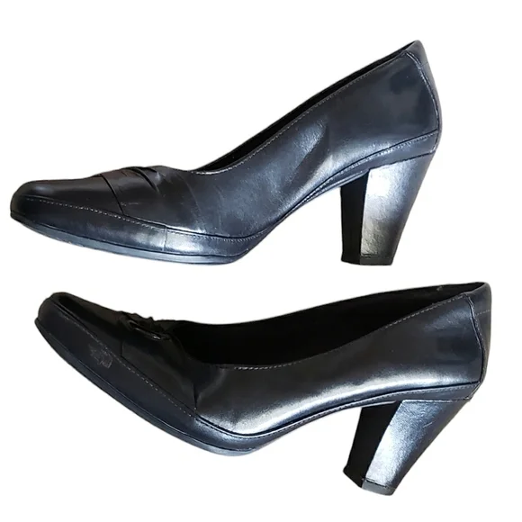 Clarks Artisan Shoes Womens Black 8.5 Pump Block Leather Heels Casual Office - Picture 3 of 10